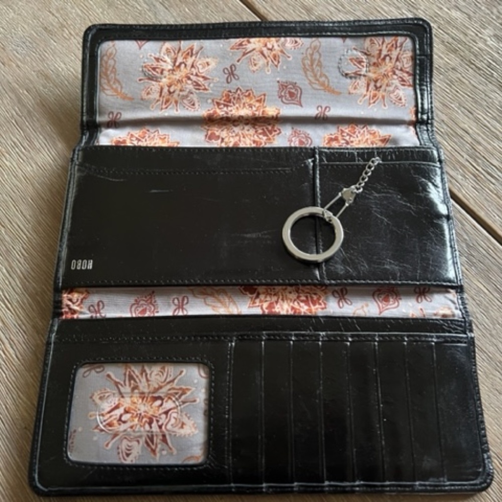 HOBO INTERNATIONAL LONG BLACK WALLET